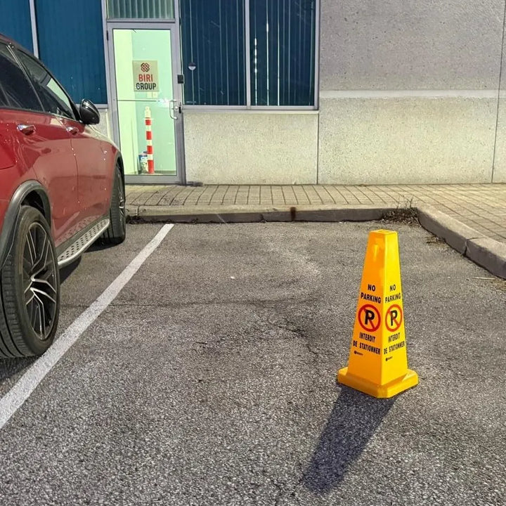 High visibility warning cone